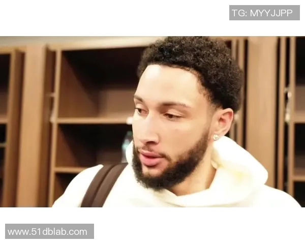 西蒙斯吃霸王餐被扣留，杜兰特出面化解危机，火箭有望100万签约